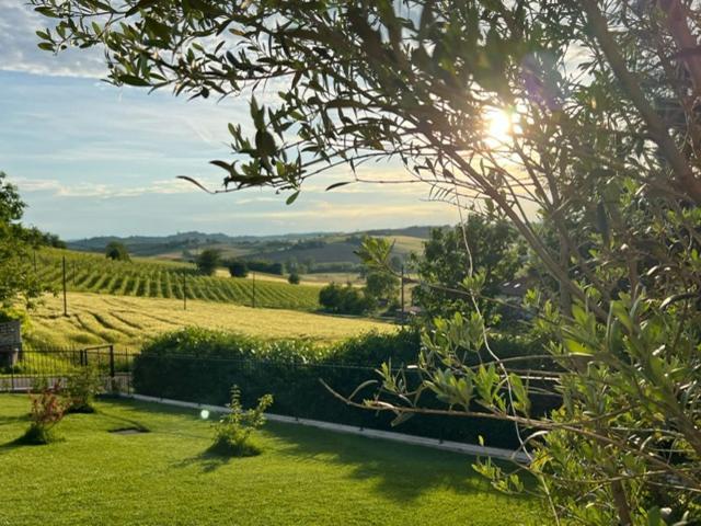 Ermitage La Suite-Hermitage Al Tramonto-Hermitage Tra Le Vigne Cioccaro Di Penango 外观 照片